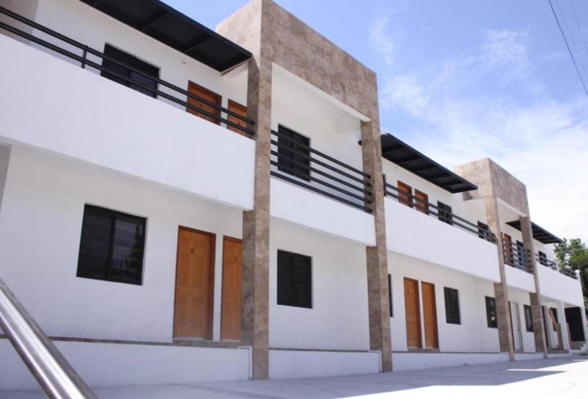 Cmg Suites Ciudad Acuña Екстериор снимка