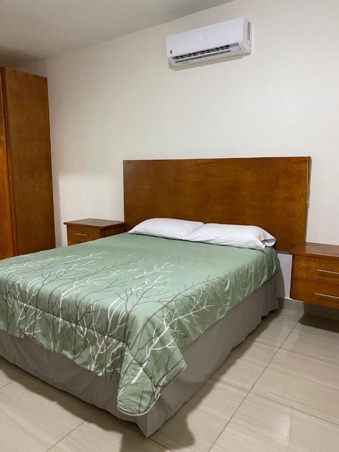 Cmg Suites Ciudad Acuña Екстериор снимка